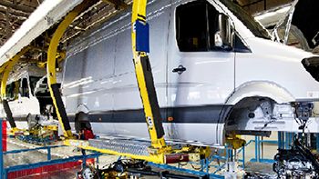Keeping Production Moving at Mercedes-Benz