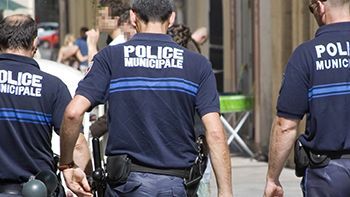 Greater Paris police force uses MOTOTRBO for improved safety