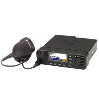 DM4000 Series mobile two-way radio