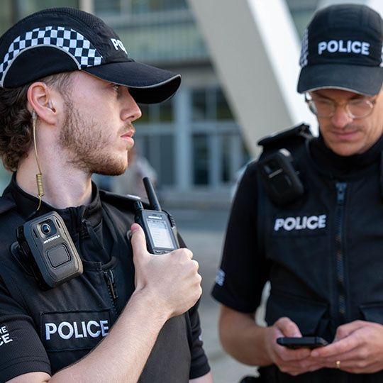 Verbesserung der öffentlichen Sicherheit durch fortschrittliche Polizeitechnologie