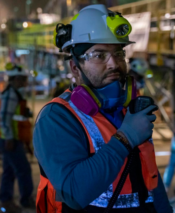 Mining worker uses MOTOTRBO Radios and accessories