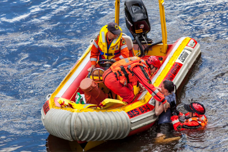 Victims evacuated on raft